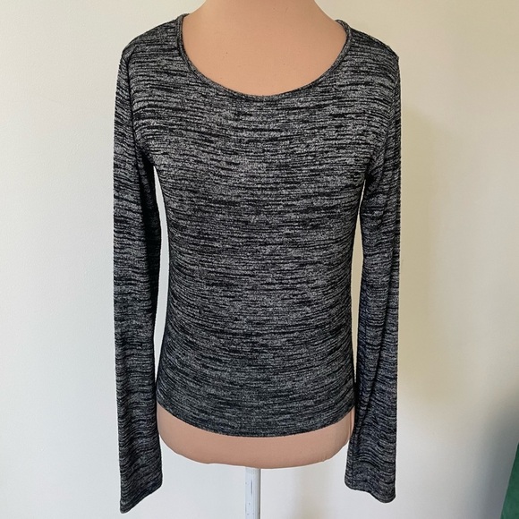 Rag & Bone/JEAN Black Gray Heather Knit Long-Sleeve Round Neck Top EUC Size S - Picture 1 of 8